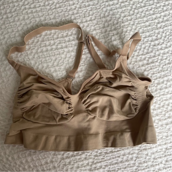 BNWT Skims Seamless Sculpt Bralette - Picture 2 of 6